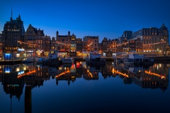 Photo of Damrak in Amsterdam, 2020 7721 x 5150 pixels