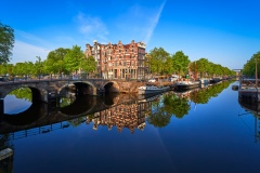 View from Papiermolensluis in Amsterdam, 2020 
7505 x 5006 pixel