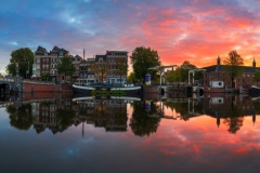 View on Amstel (east side) in Amsterdam, 2021 20078 x 5281 pixel